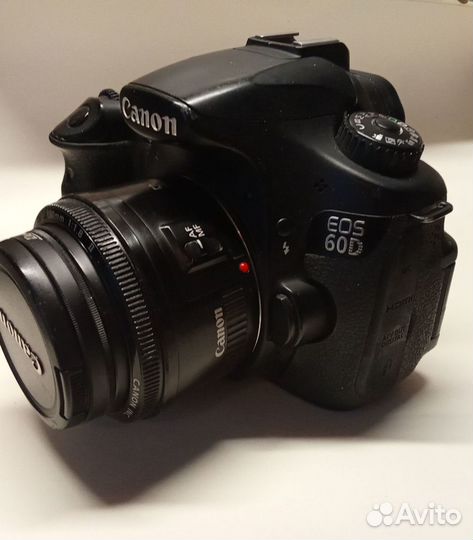 Комплект Canon 60D с оптикой и вспышкой