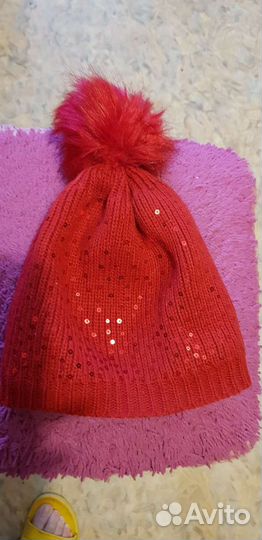 Шапка женская новая зимняя красная