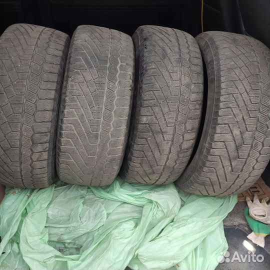 Continental ContiCrossContact Viking 235/55 R17