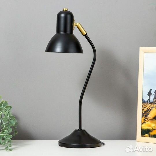 Настольная лампа 'Джордж' 1х40Вт Е27 черный 20,5х1