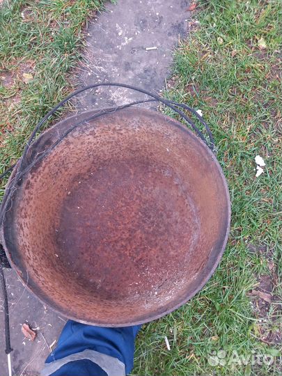 Царский казан с клеймом