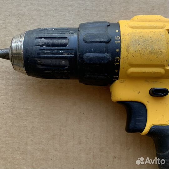 Шуруповерт Dewalt dcd 771 ks