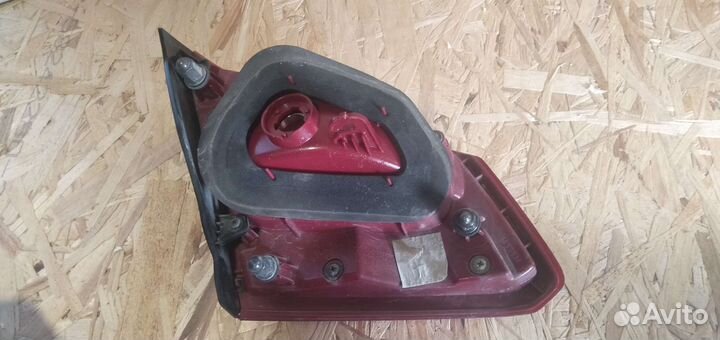 Задний фонарь