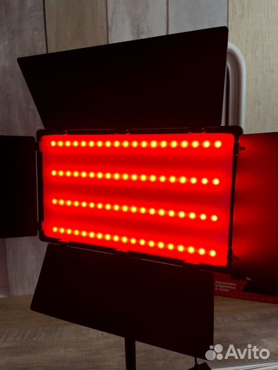 Видеосвет U-800 RGB + Штатив