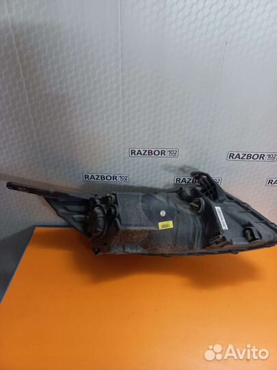 Фара левая Kia Rio 3