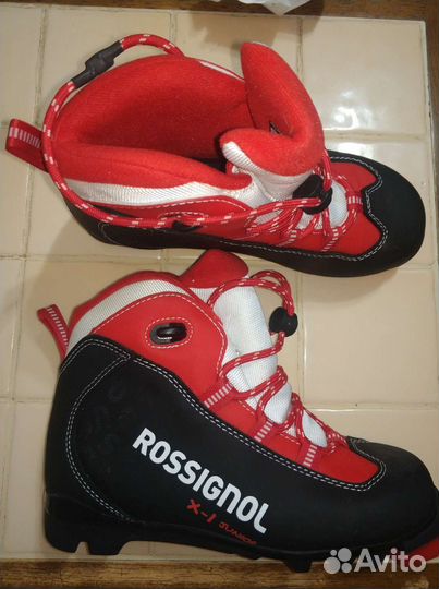 Лыжные ботинки rossignol р.34-35