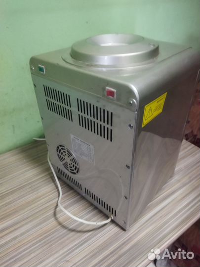 Кулер для воды бу