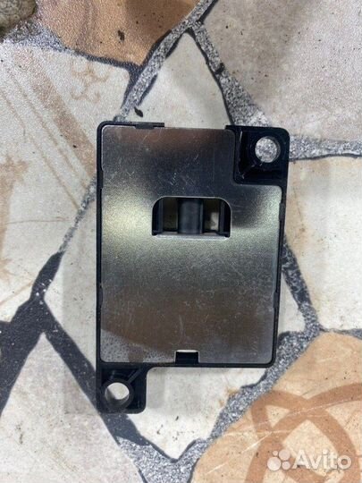 Блютуз антена Bmw 530I седан 3.0 (N52B30AF) 2007