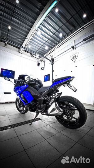 Kawasaki ninja z1000sx