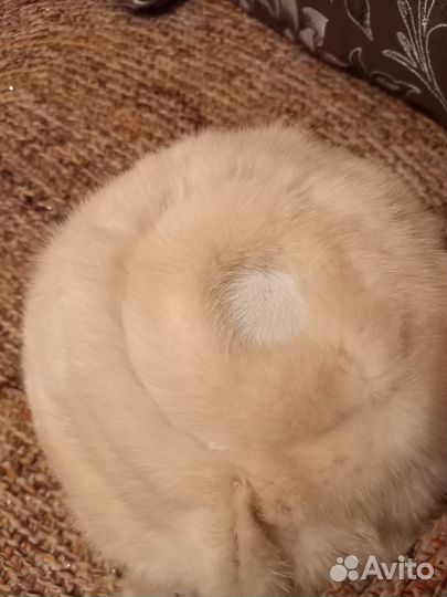 Шапка норковая женская белая