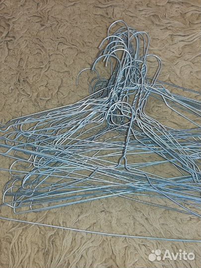 Вешелка проволочная