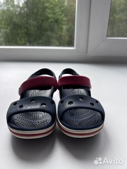 Сандали crocs c8