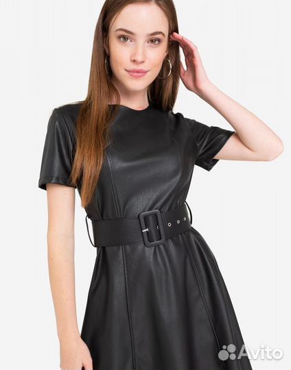 Модное платье для стильной девушки