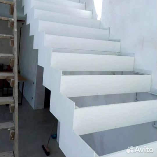 Лестница для дачи