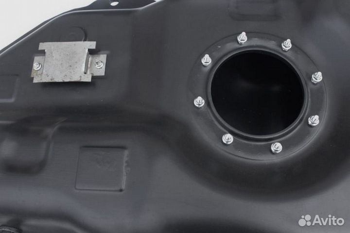 Топливный бак Ниссан Ноут