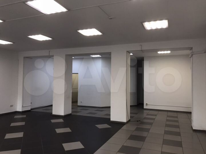 Торговая площадь, 98 м²