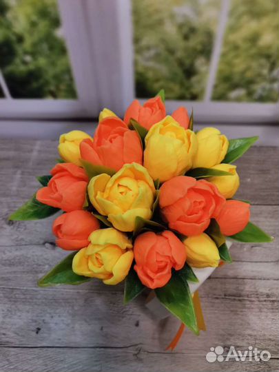 Букет тюльпанов из мыла