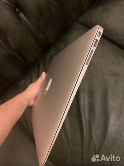 Apple MacBook Air ‘13 2013 года 4 гб ssd128 гб i5