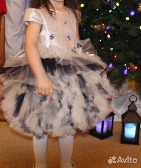 Платье на девочку