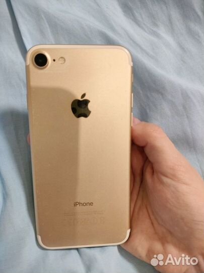 iPhone 7, 32 ГБ