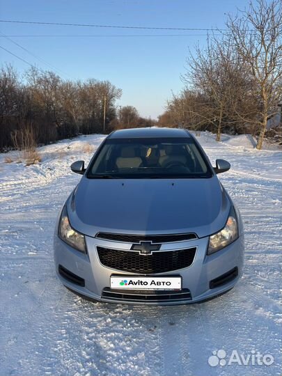 Chevrolet Cruze 1.6 МТ, 2011, 291 000 км