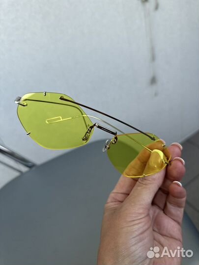 Солнцезащитные очки италия