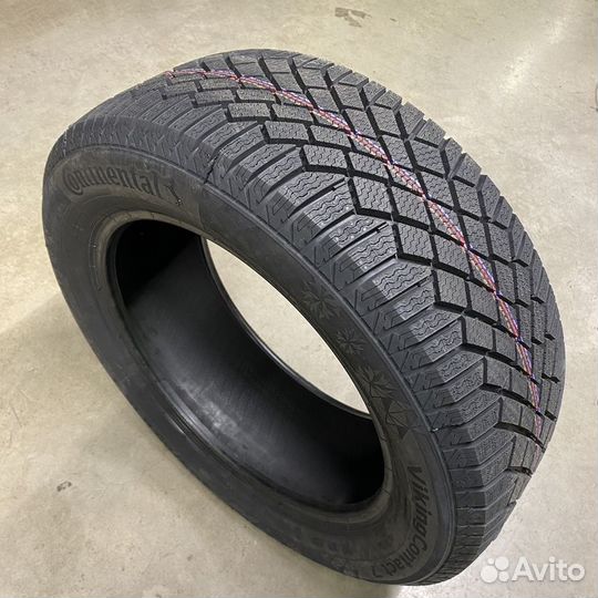 Continental ContiVikingContact 7 215/60 R17