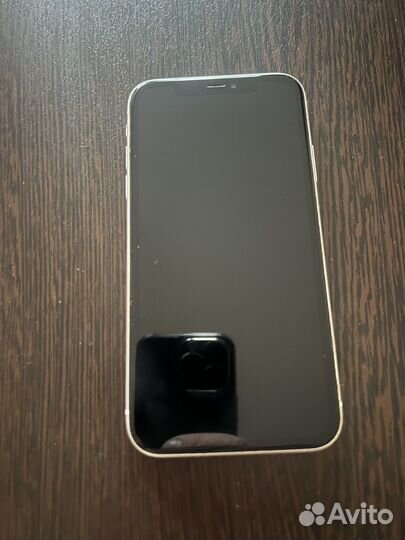 iPhone 11, 256 ГБ