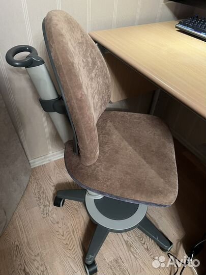 Растущая парта и стул moll