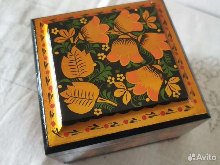 Шкатулка хохлома