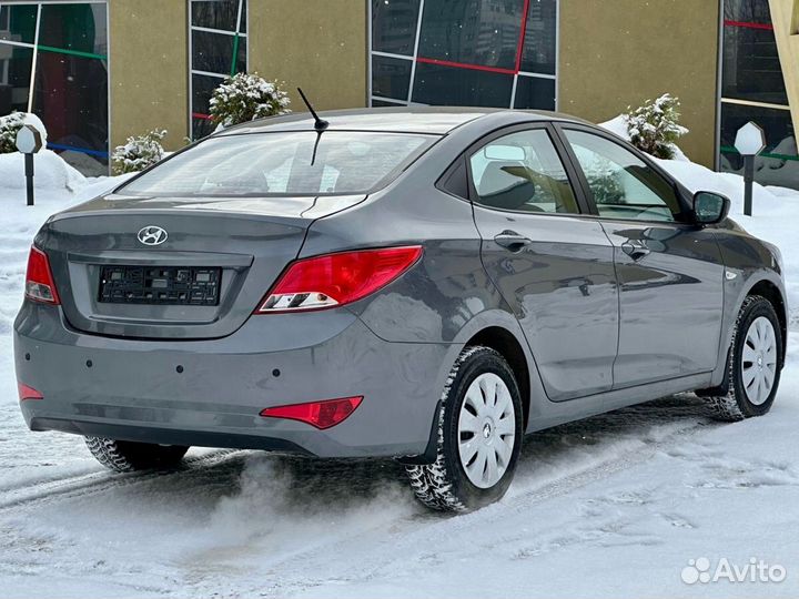 Hyundai Solaris 1.4 AT, 2015, 122 974 км