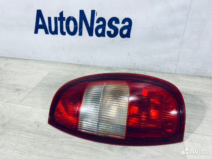 Фонарь правый Chevrolet Niva 2123 2006