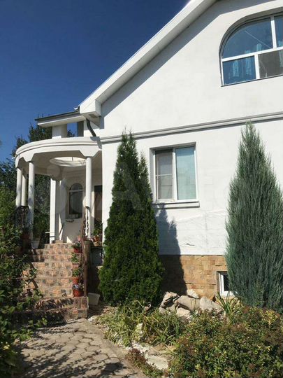 Коттедж 280 м² на участке 24 сот.