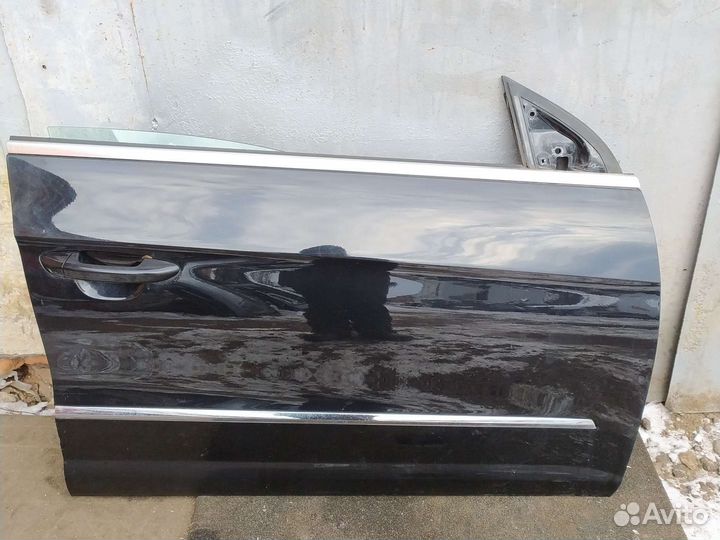 Передняя правая дверь volkswagen passat CC