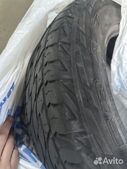 Bridgestone Dueler A/T 215/70 R16