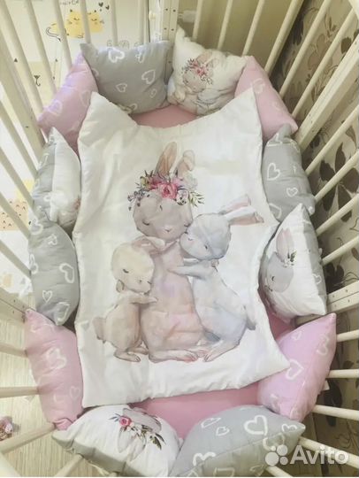 Бортики-подушки в детскую кроватку