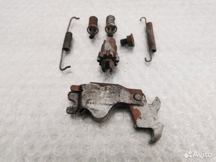 Механизм стояночного тормоза задний Bmw X5 E70