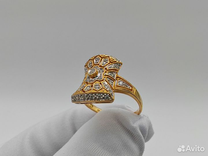 Золотое Кольцо 750 пробы с бриллиантами. Рассрочка