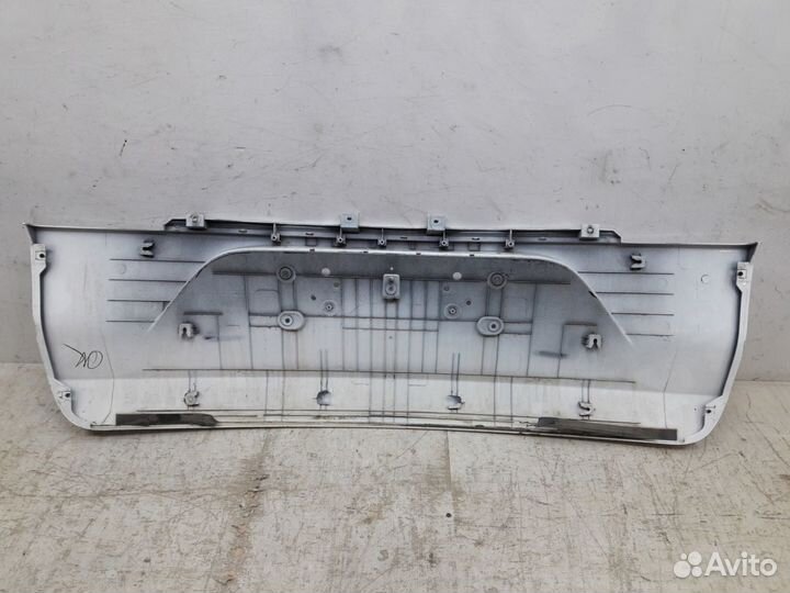 Накладка крышки багажника Geely Atlas NL-3 2016