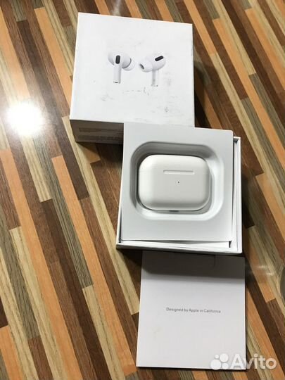 Продам нашушники airpods pro