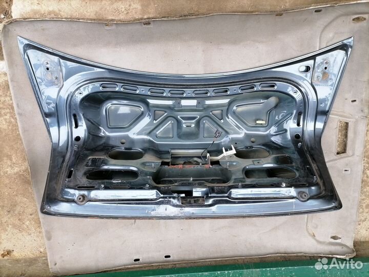 Крышка багажника для VW Bora 1997-2005