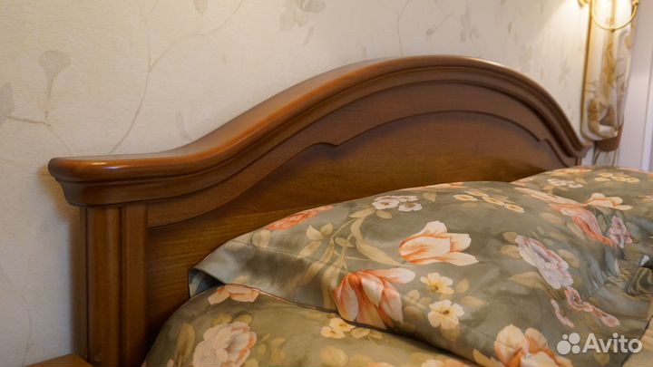 Спальные гарнитур Италия