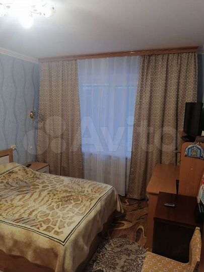 2-к. квартира, 45 м², 1/9 эт.