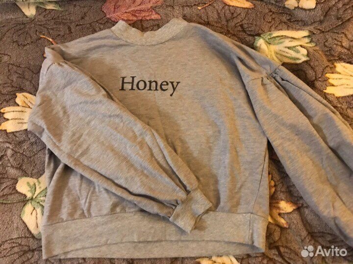 Вещи женские 40-42