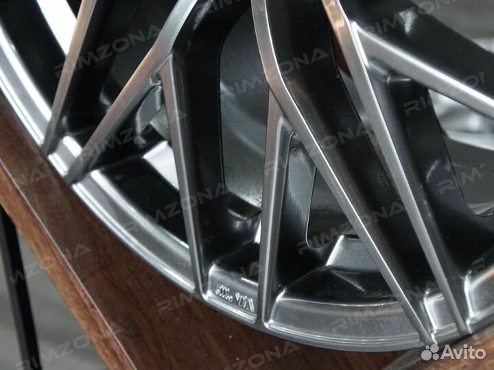 Литые диски Vorsteiner R17 на Toyota. Арт809