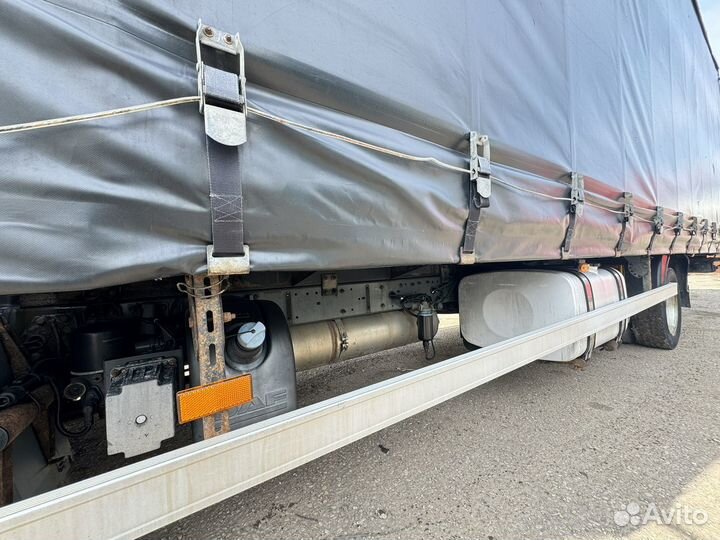 Тентованный грузовик 47 м³ DAF LF 45, 2009