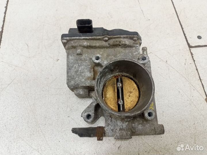 Дроссельная заслонка