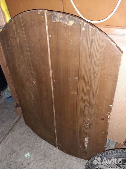 Старые столы