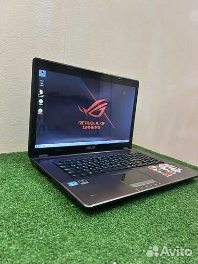 Игровой гигант Asus 17,3