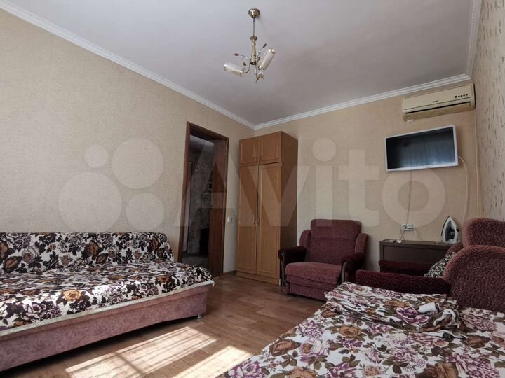 Дом 36 м² на участке 2 сот.